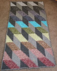 Boucle Triangles Throw